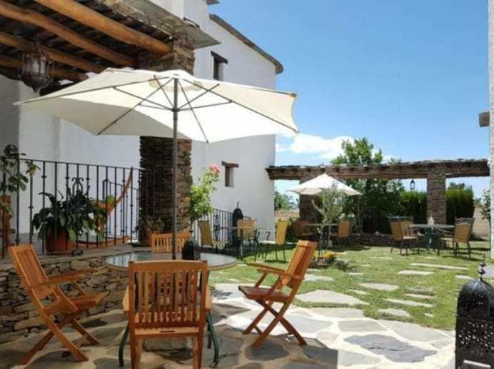 Hotel Maravedi Pitres Exterior photo